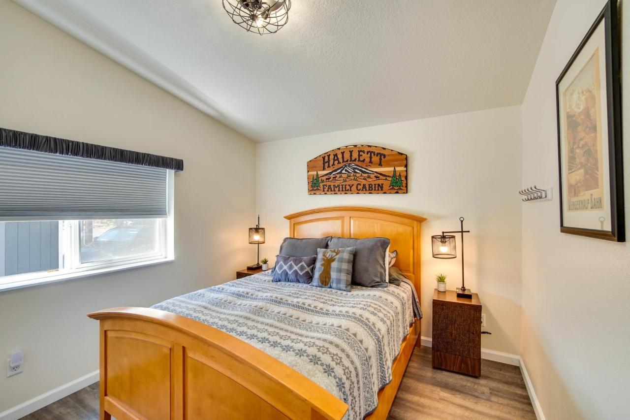 Riverfront Home With Deck, Near Mount Rainier! Packwood Exterior foto
